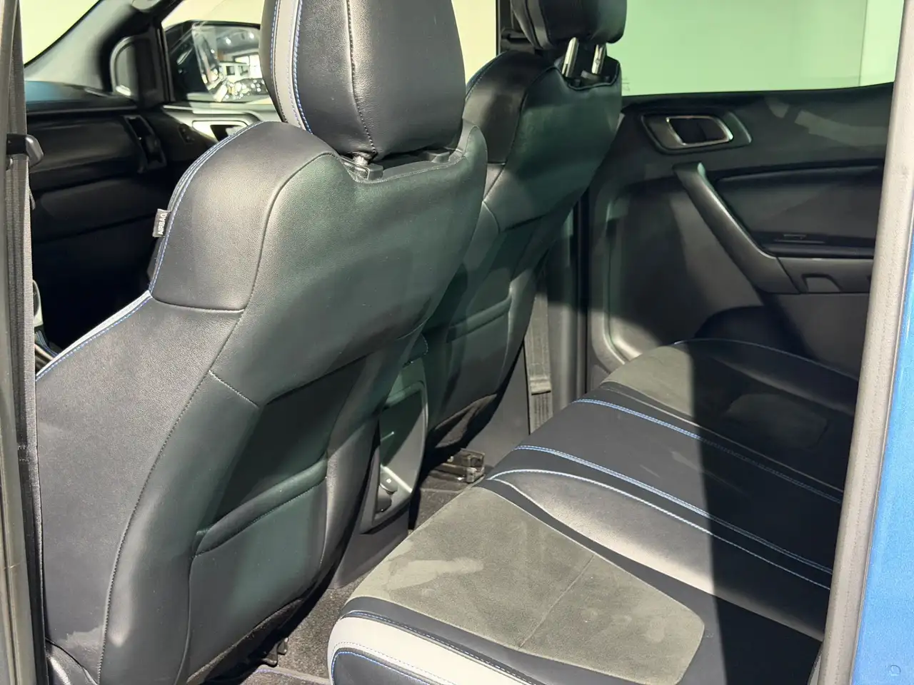 Ford Ranger 2.0 TDCi Panther Raptor 4x4 Doppelkabine / Perfor Bild 23