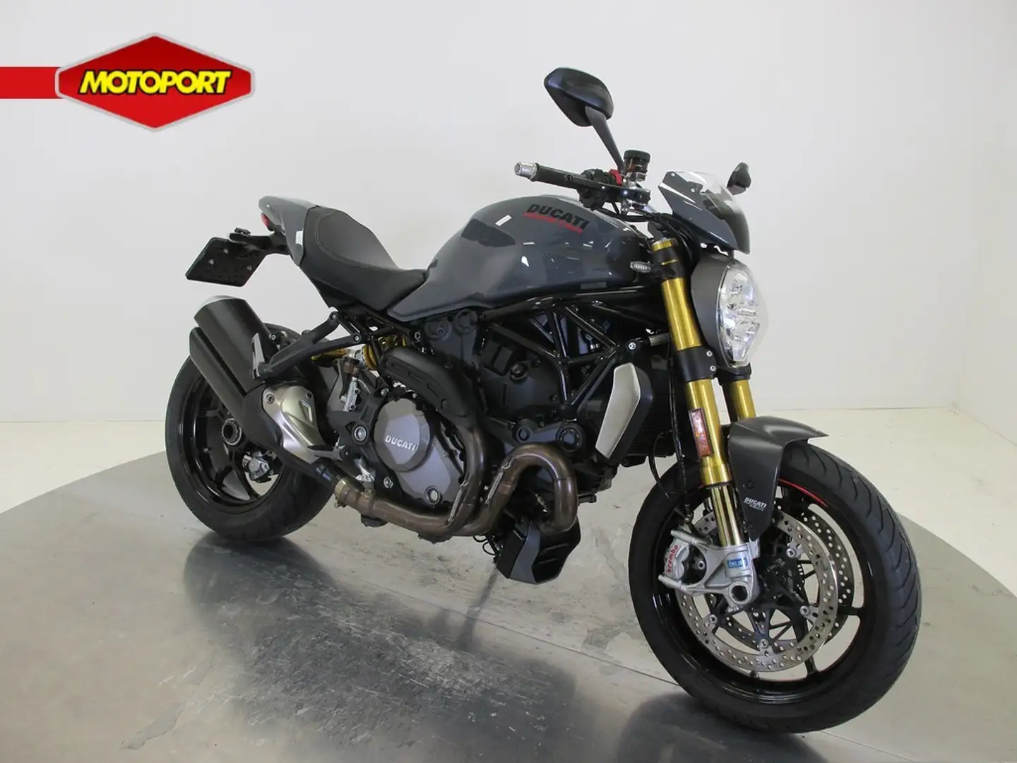 Ducati Monster 1200 Gri - 2