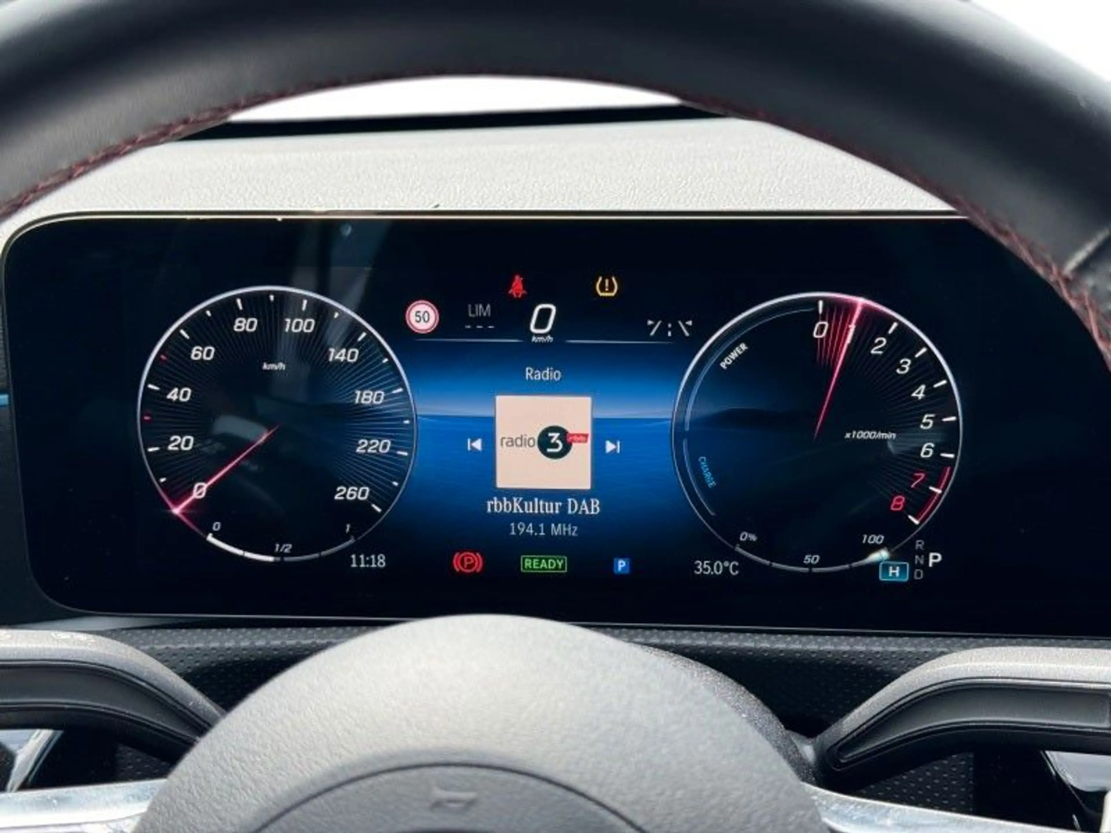 Mercedes-Benz A 250 A A 250 e — photo 14