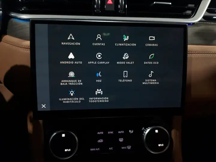 Jaguar F-Pace 2022, foto 18