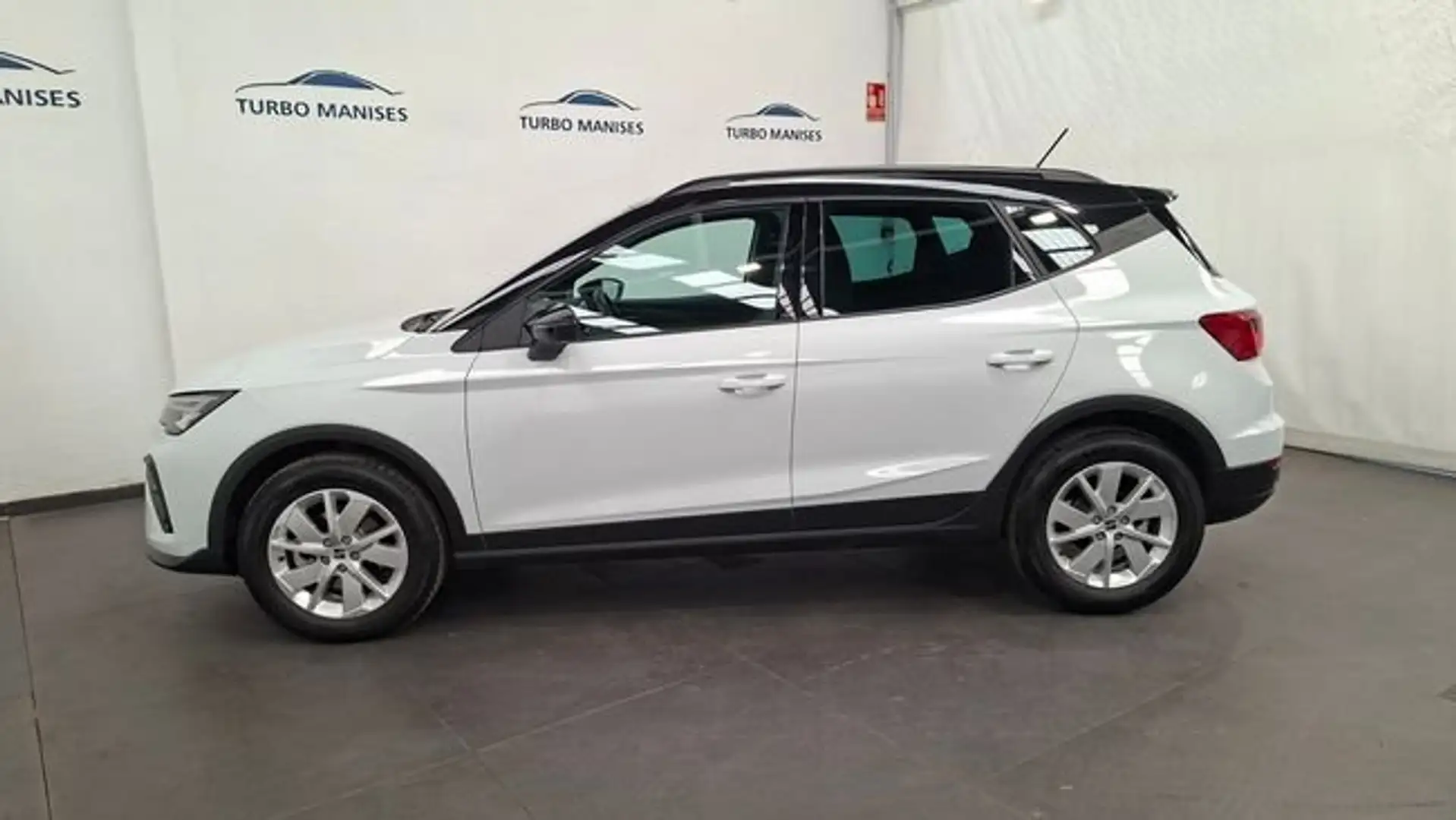 SEAT Arona 1.0 TSI 85kW (115CV) Start&Stop FR Blanco - 2