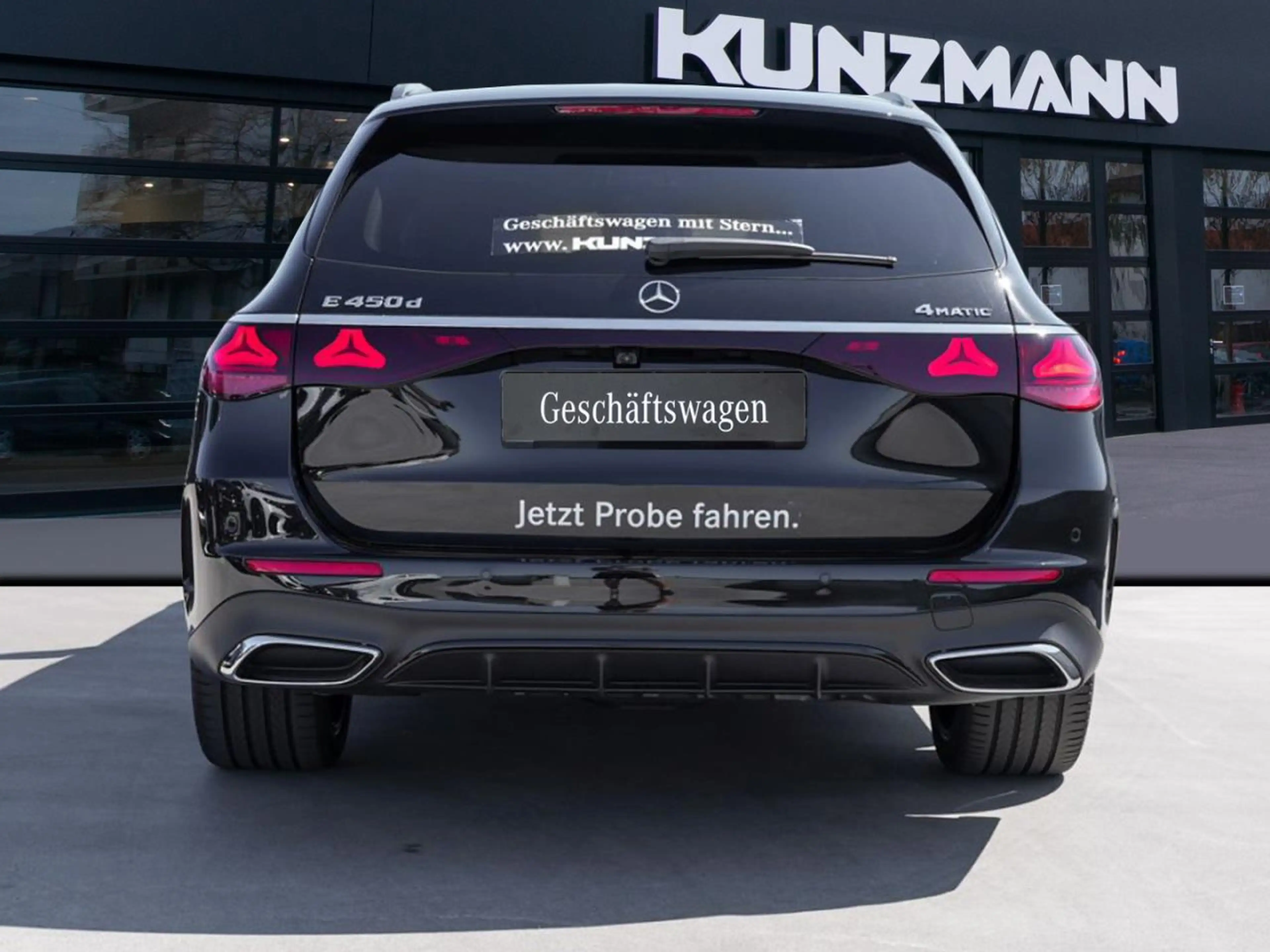 Mercedes-Benz E 450 d 4MATIC T-Modell AMG Night Panorama 360° — photo 4