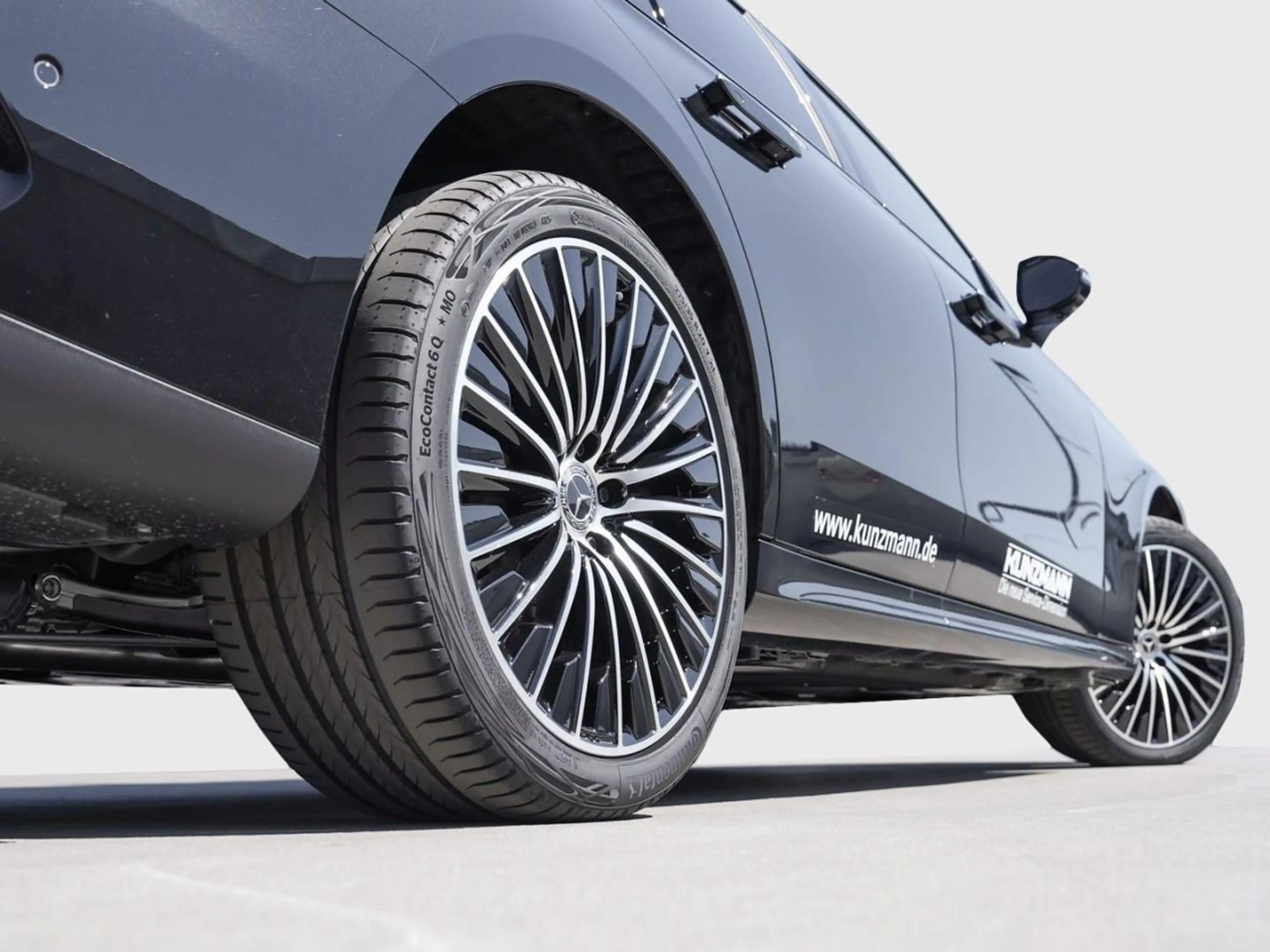 Mercedes-Benz E 450 d 4MATIC T-Modell AMG Night Panorama 360° — photo 5