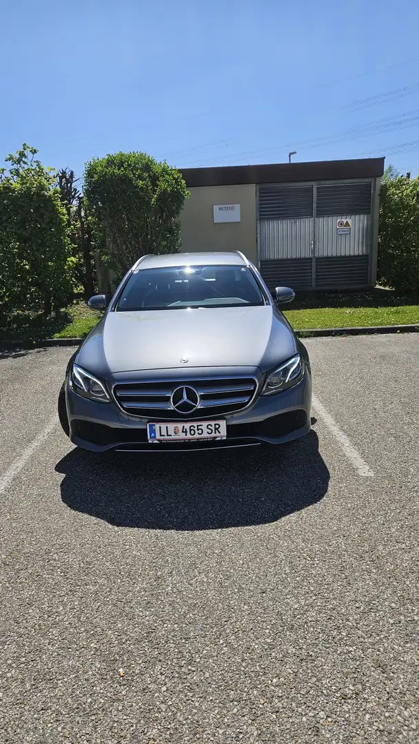 Mercedes-Benz E 220 d 4Matic T All-Terrain 9G-TRONIC Avantgarde - 2