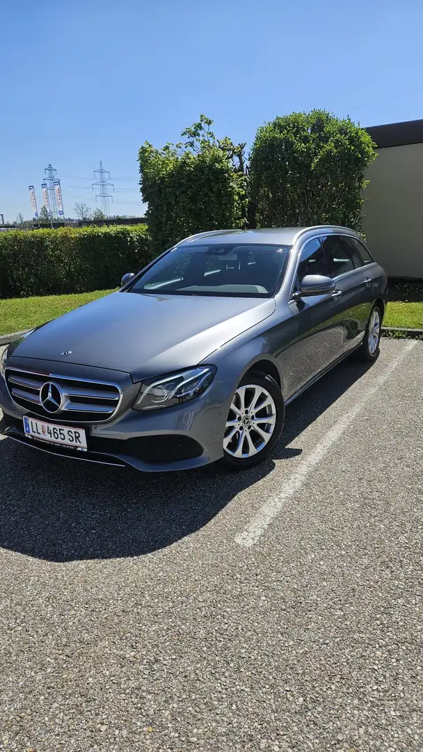 Mercedes-Benz E 220 d 4Matic T All-Terrain 9G-TRONIC Avantgarde - 1
