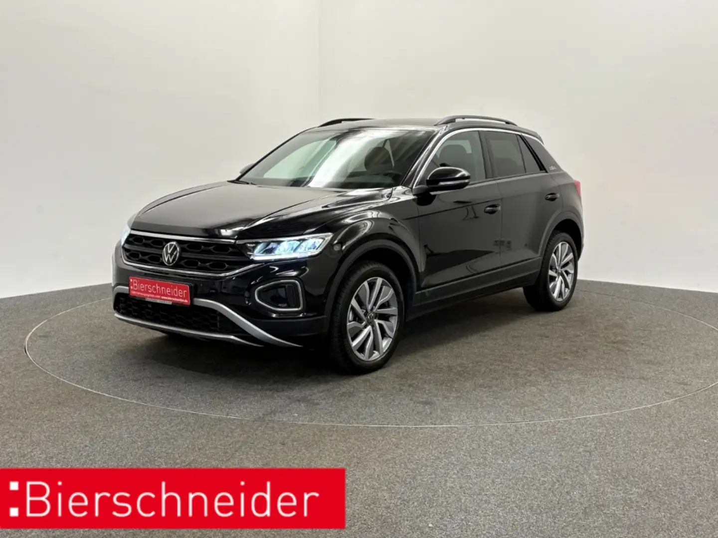 Volkswagen T-Roc 1.5 TSI DSG GOAL ALU 18 LED KAMERA AHK ACC DAB 5-J Schwarz - 1