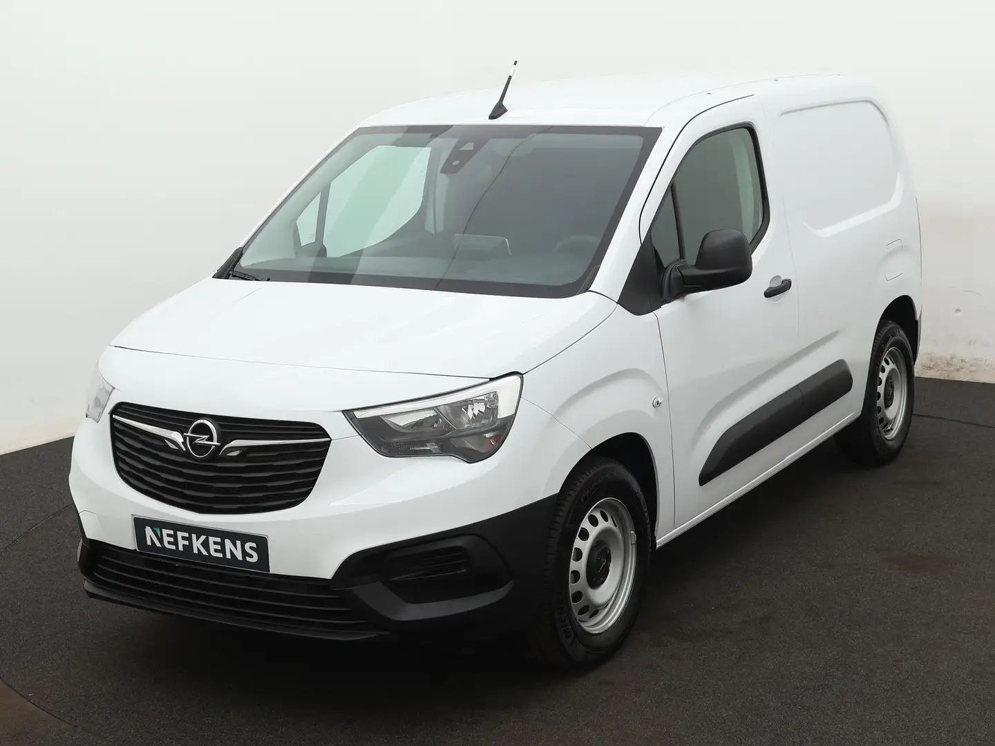 Opel Combo-e Electric EV L1 50kWh 136pk Automaat | Navigatie | Wit - 2