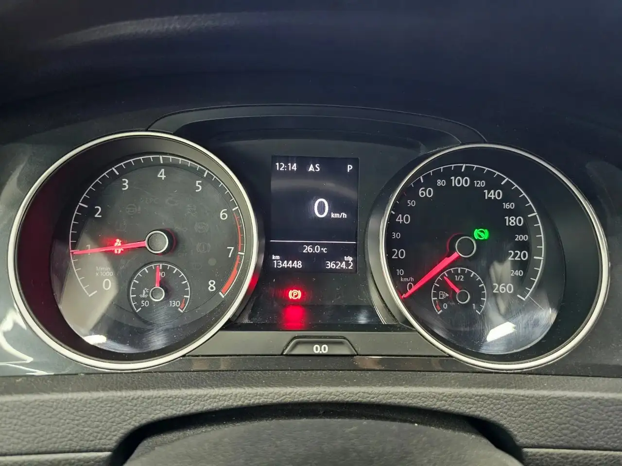 Volkswagen Golf Standard Model — photo 30