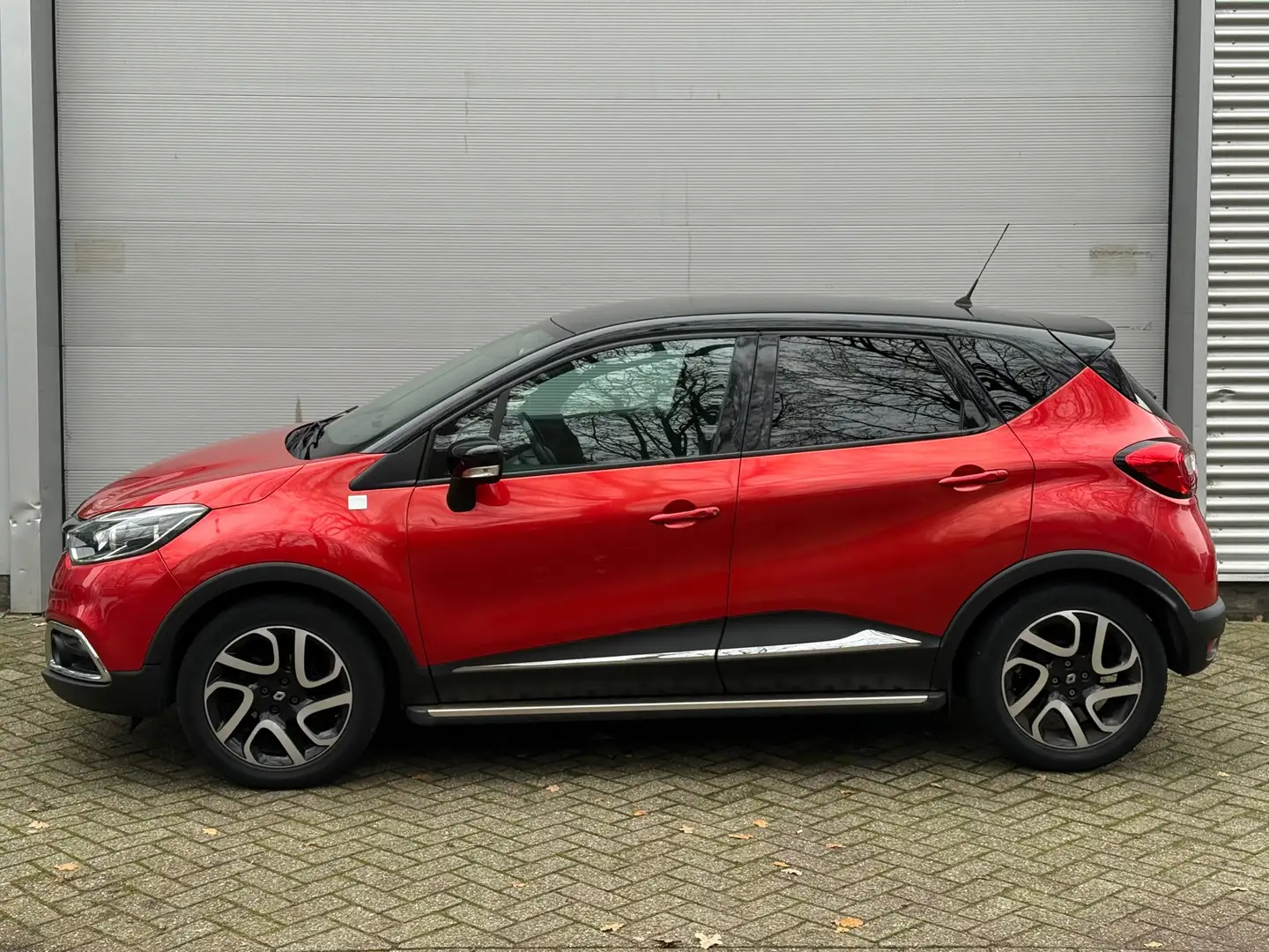 Renault Captur 0.9 TCe Helly Hansen l Camera l Navi l Xenon l Cru Rot - 2