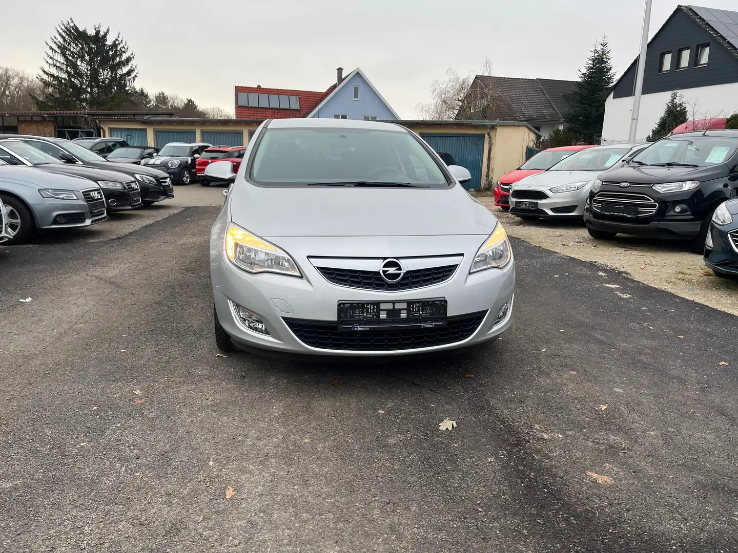Opel Astra Design Edition Silber - 1
