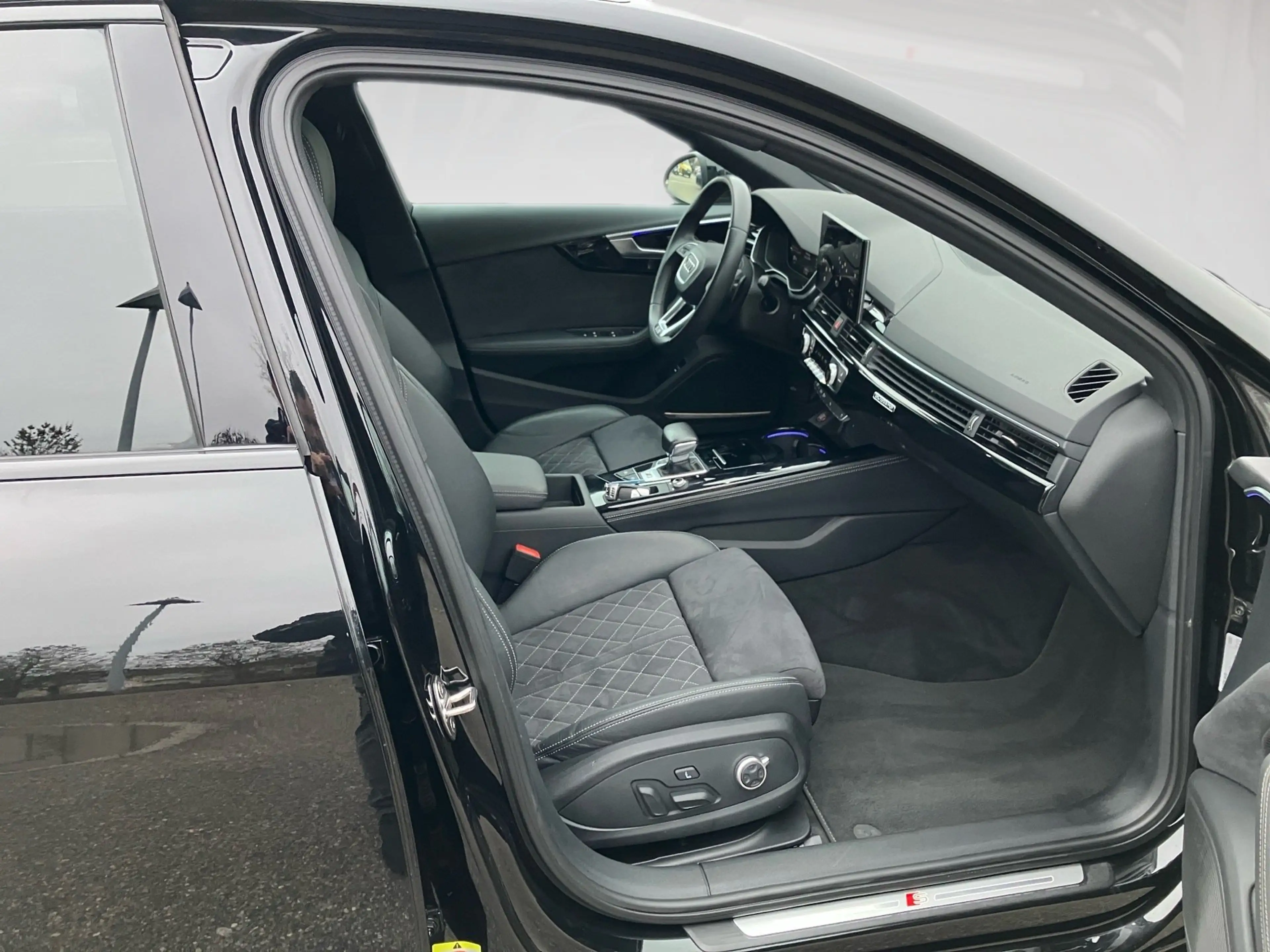 Audi S4 Avant 3.0TDI 341PS QUATTRO PANO.B&O.MATRIX.AHK.SHZ — photo 9