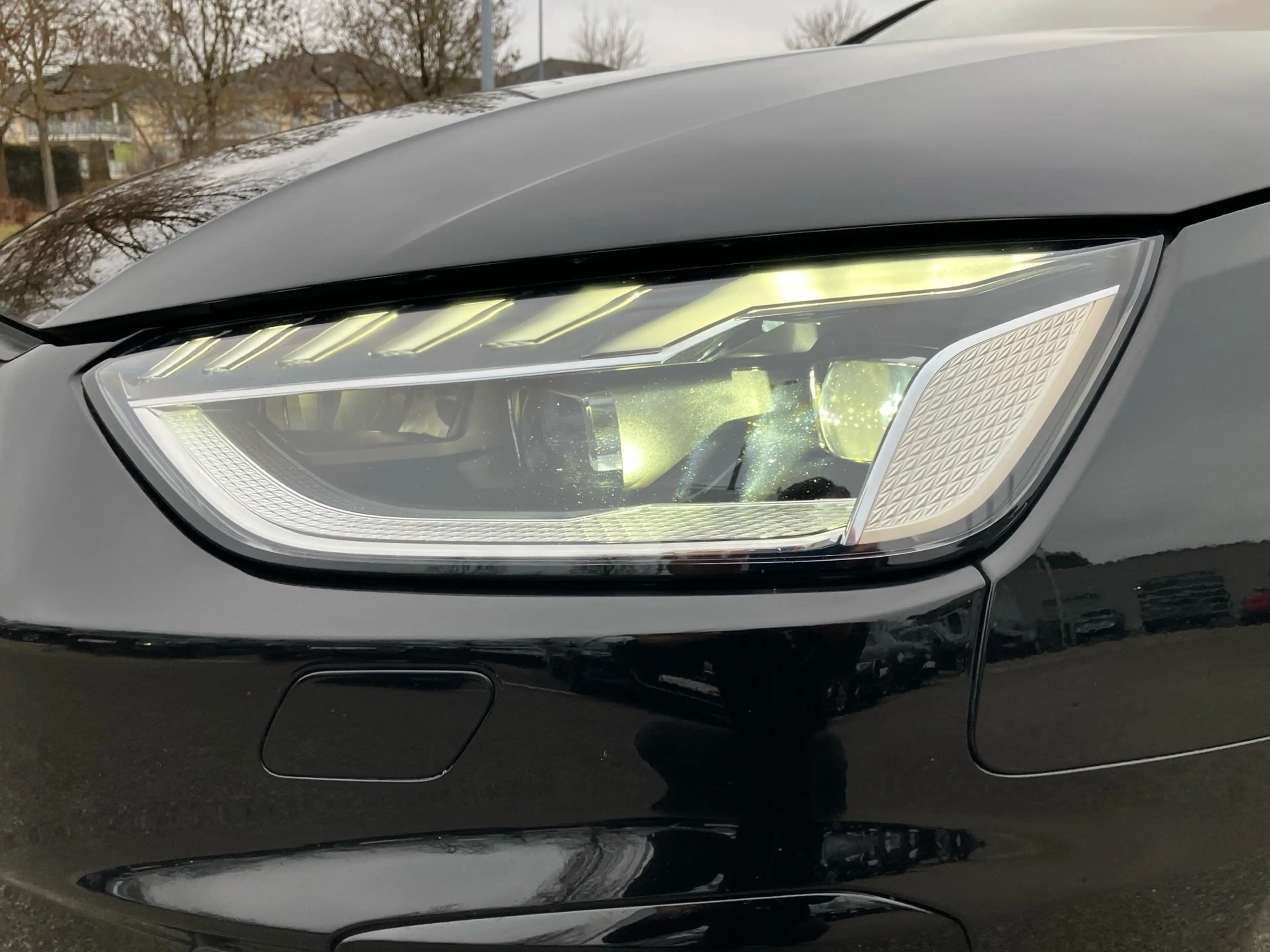 Audi S4 Avant 3.0TDI 341PS QUATTRO PANO.B&O.MATRIX.AHK.SHZ — photo 6