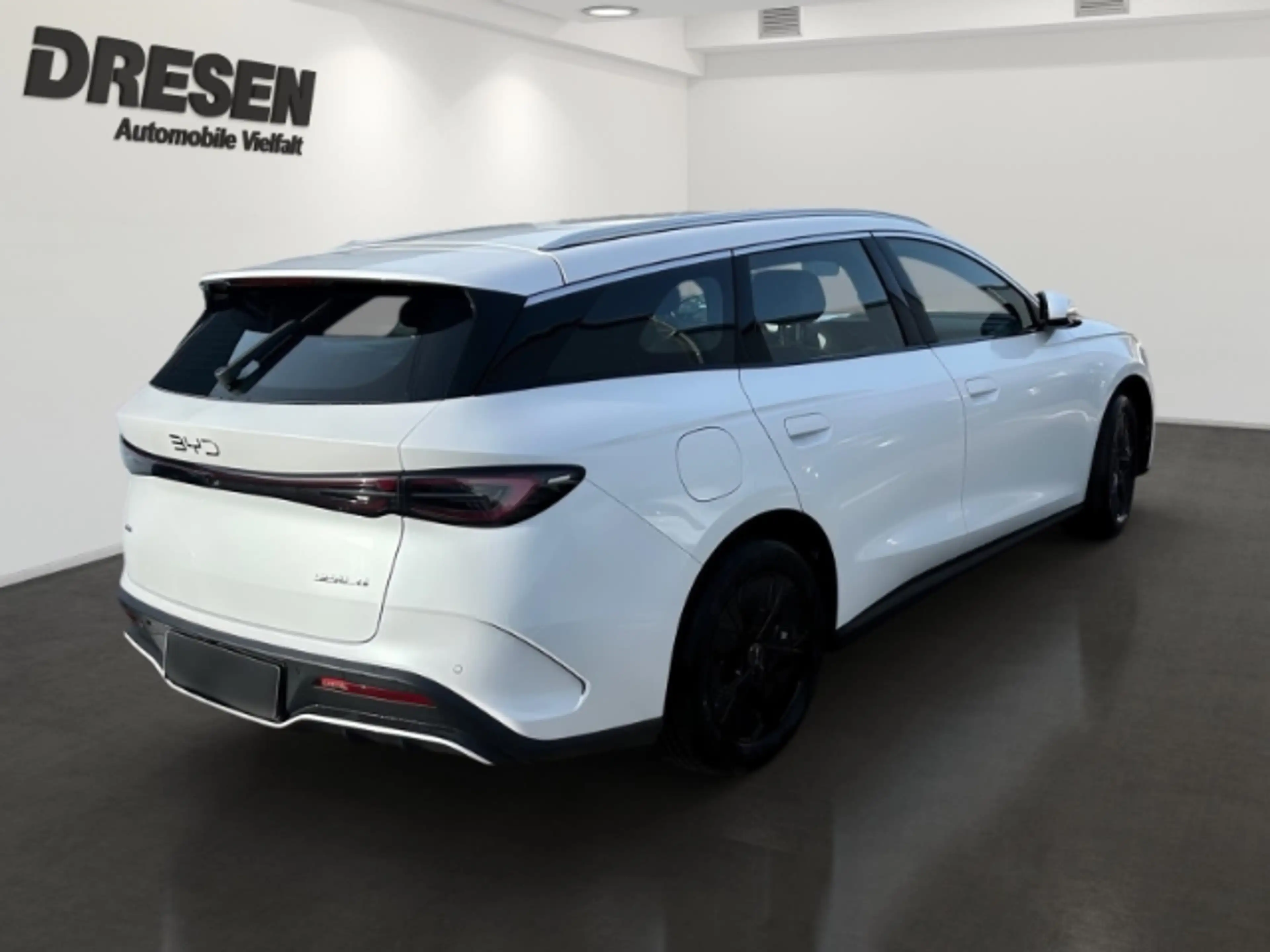 BYD Seal 1.5 Boost/Rückfahrkamera/LED/V2L/Panorama/ — photo 4