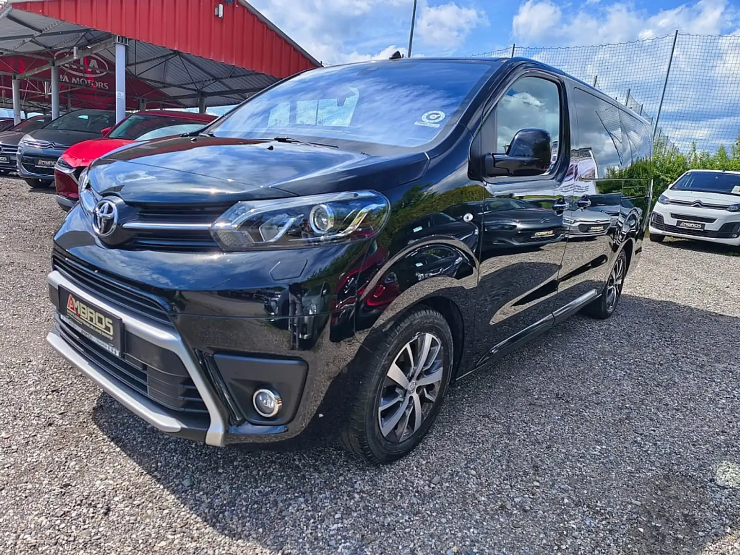 Toyota Proace Verso 2,0 D-4D 180 Lang XL L3 7-Sitzer VIP Auto... Schwarz - 1