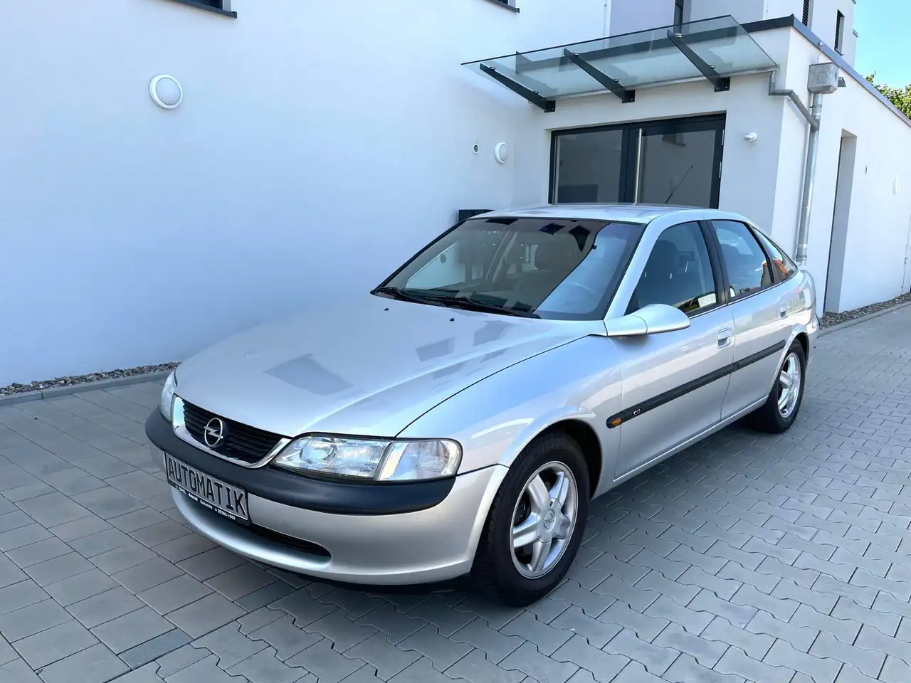 Opel Vectra 2.0 CDX Automatik Klima Leder, foto 2