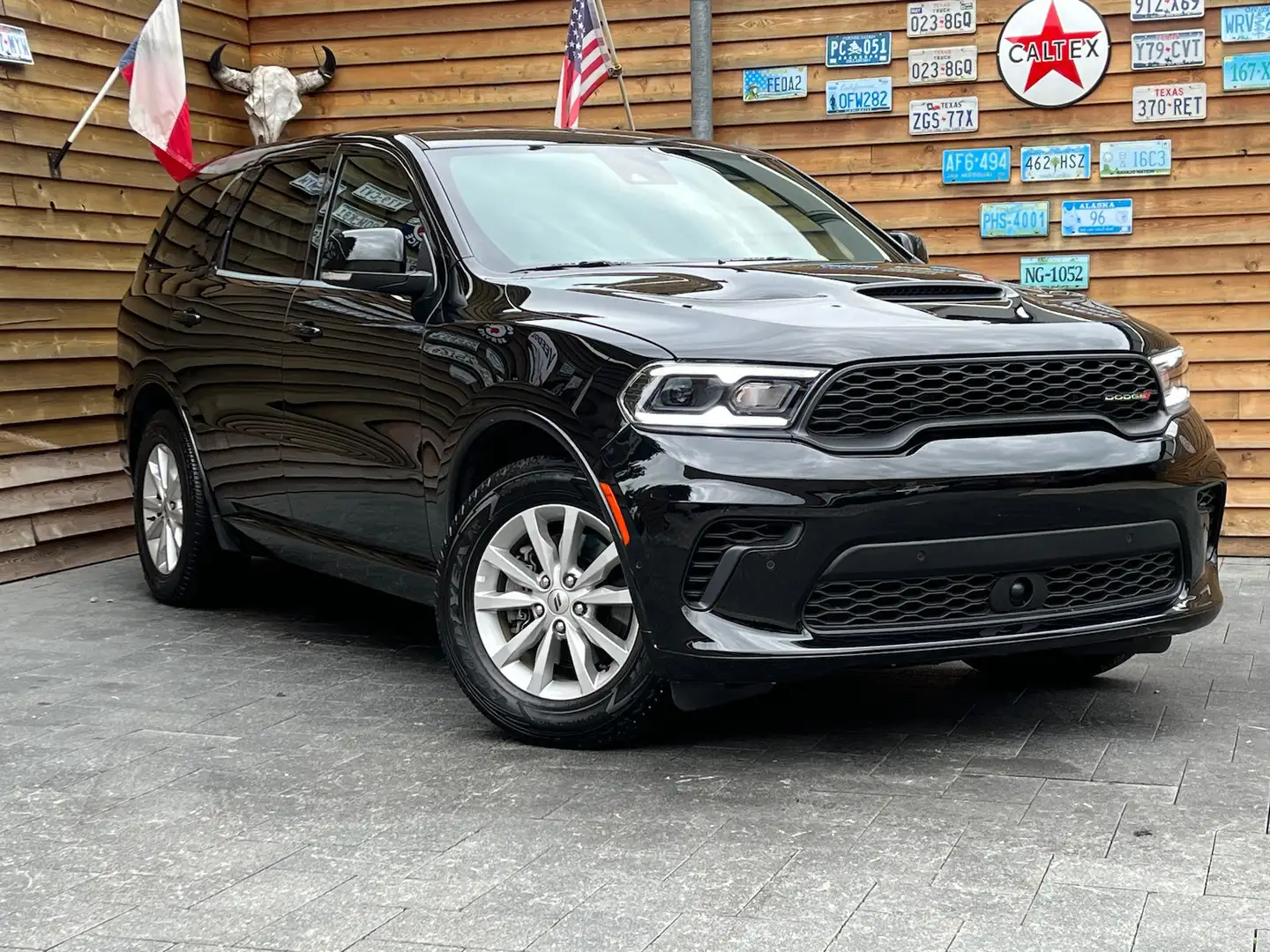 Dodge Durango 5,7L R/T RWD 6 S. LPG Leder ACC Alpine Schwarz - 2