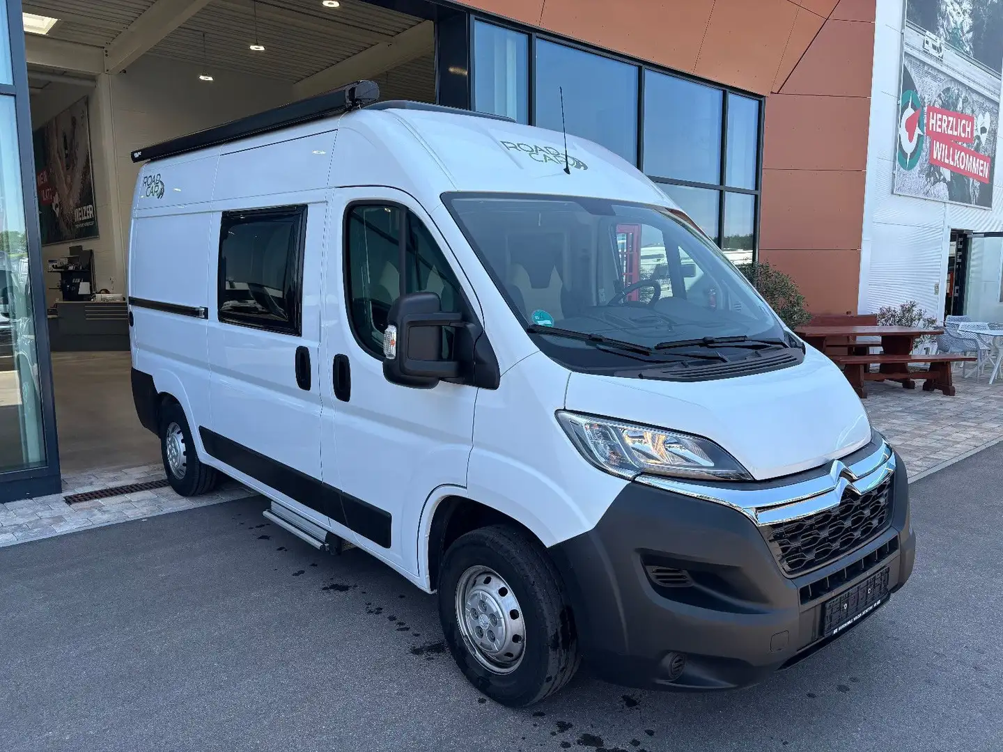 Roadcar R 540 *Markise;Radio+RFK;BusbikerRadträger* Weiß - 1