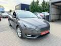 Ford Focus 1.6 TDCi Face Lift 130.000km 1jaar garantie - thumbnail 1