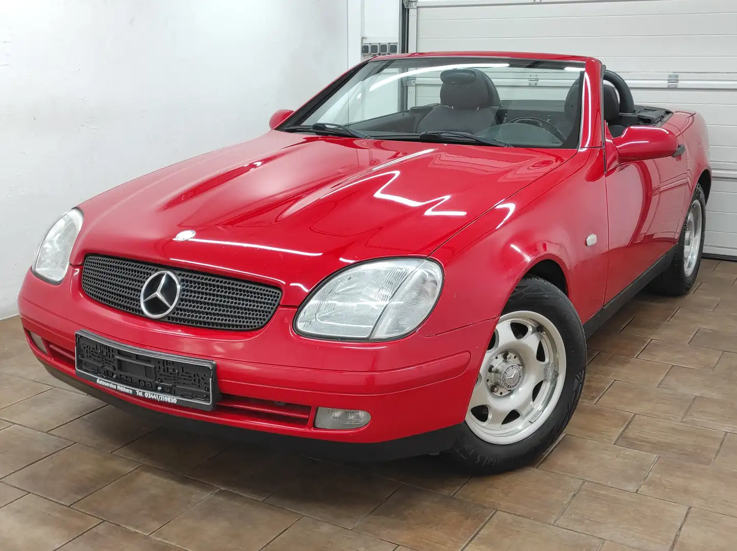 Mercedes-Benz SLK 200 CABRIO EL.VERDECK *2-HAND SEIT2006* SERVO CD-RADIO Rojo - 1
