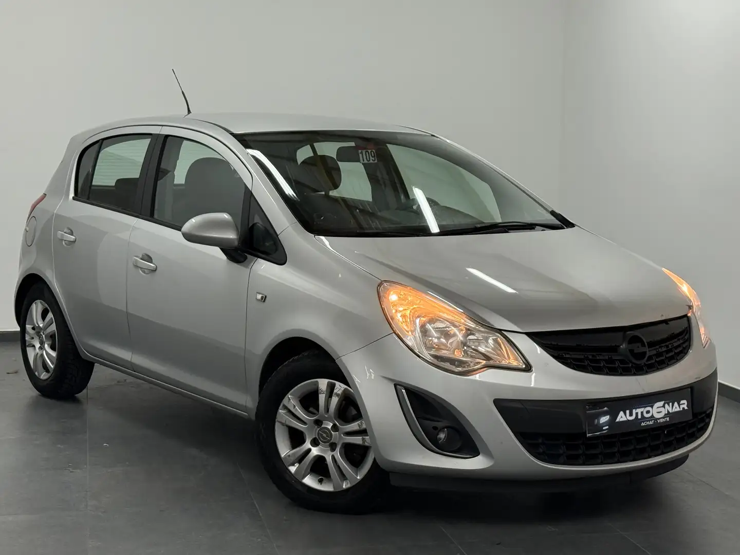 Opel Corsa Corsa 1.2i - Airco - Carnet Argent - 1