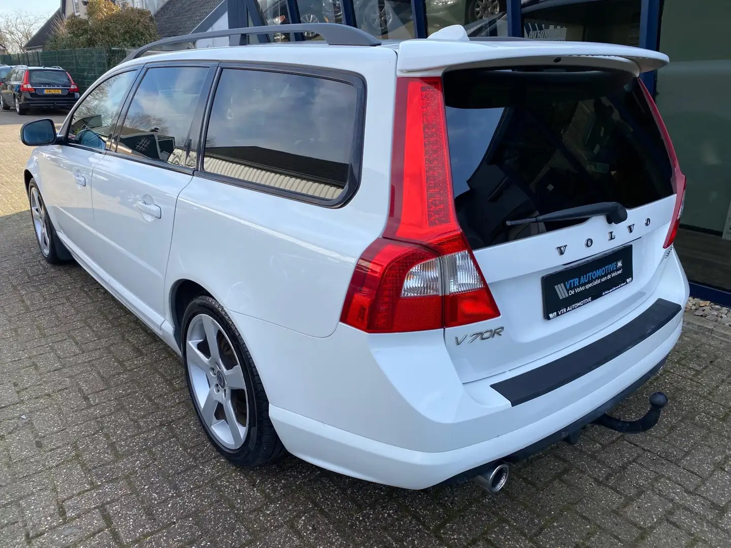Volvo V70 2.5FT R-Design 230PK LEER / XENON / PDC / ECC Blanco - 2