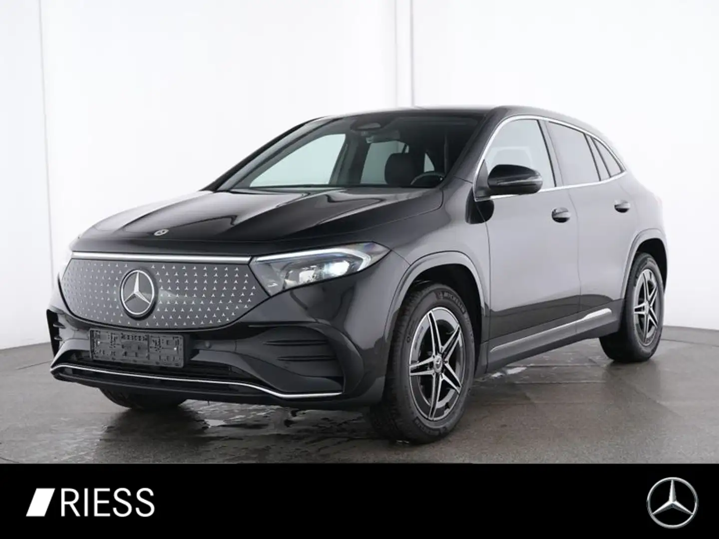 Mercedes-Benz EQA 300 4MATIC AUT Kam. KlimaA LED LM PDC SHZ Schwarz - 1