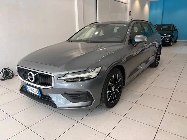 Volvo V60 2.0 B4 (d) Geartronic Momentum Business Pro