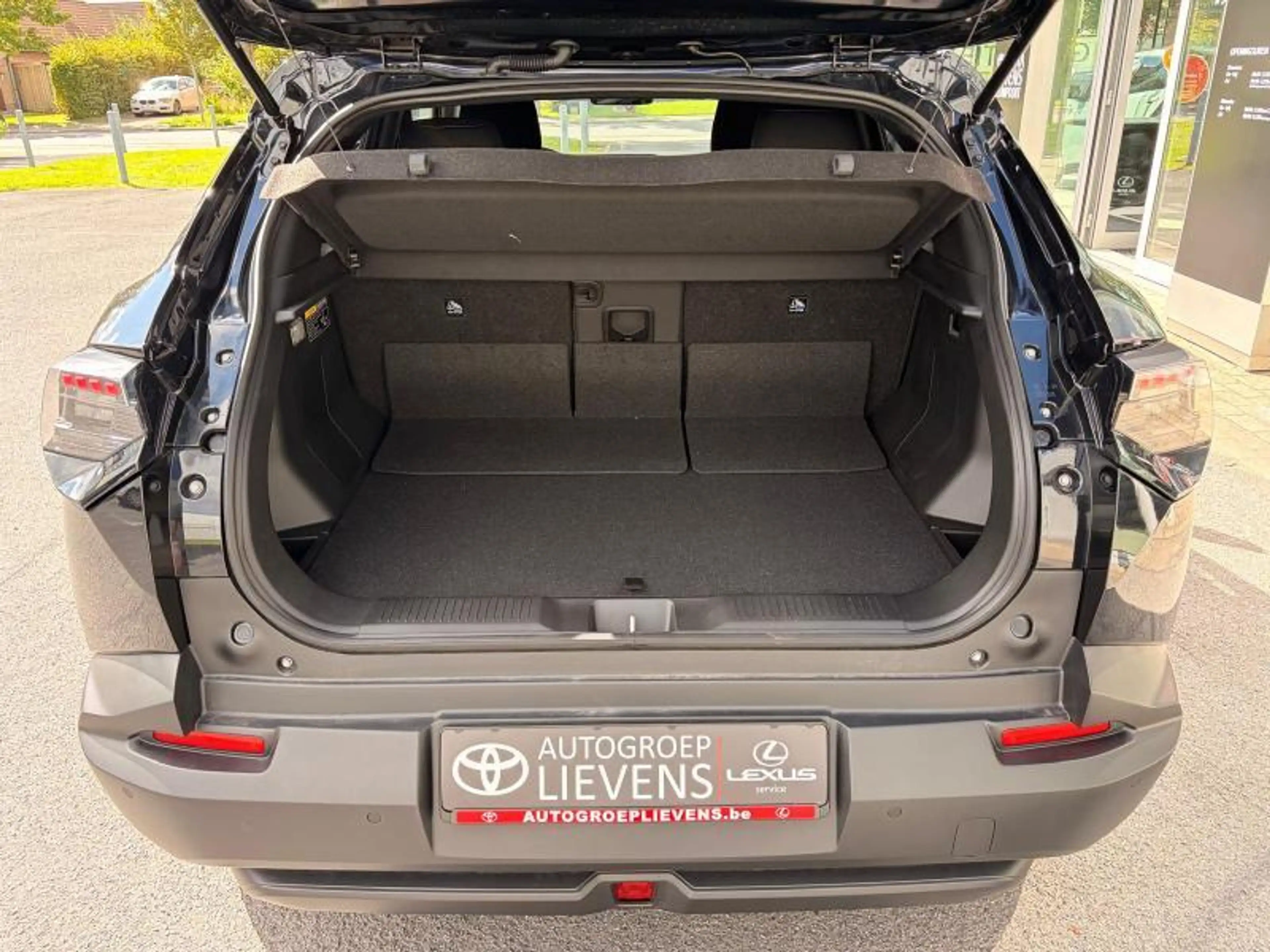 Toyota Urban Cruiser 61kW - LONG RANGE EXECUTIVE — photo 7