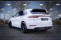Porsche Cayenne 4.0 Turbo ** PCCB** Burmester ** Approved ** Panod Blanc - thumbnail 4