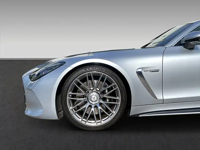 Mercedes-Benz Amg GT view 5