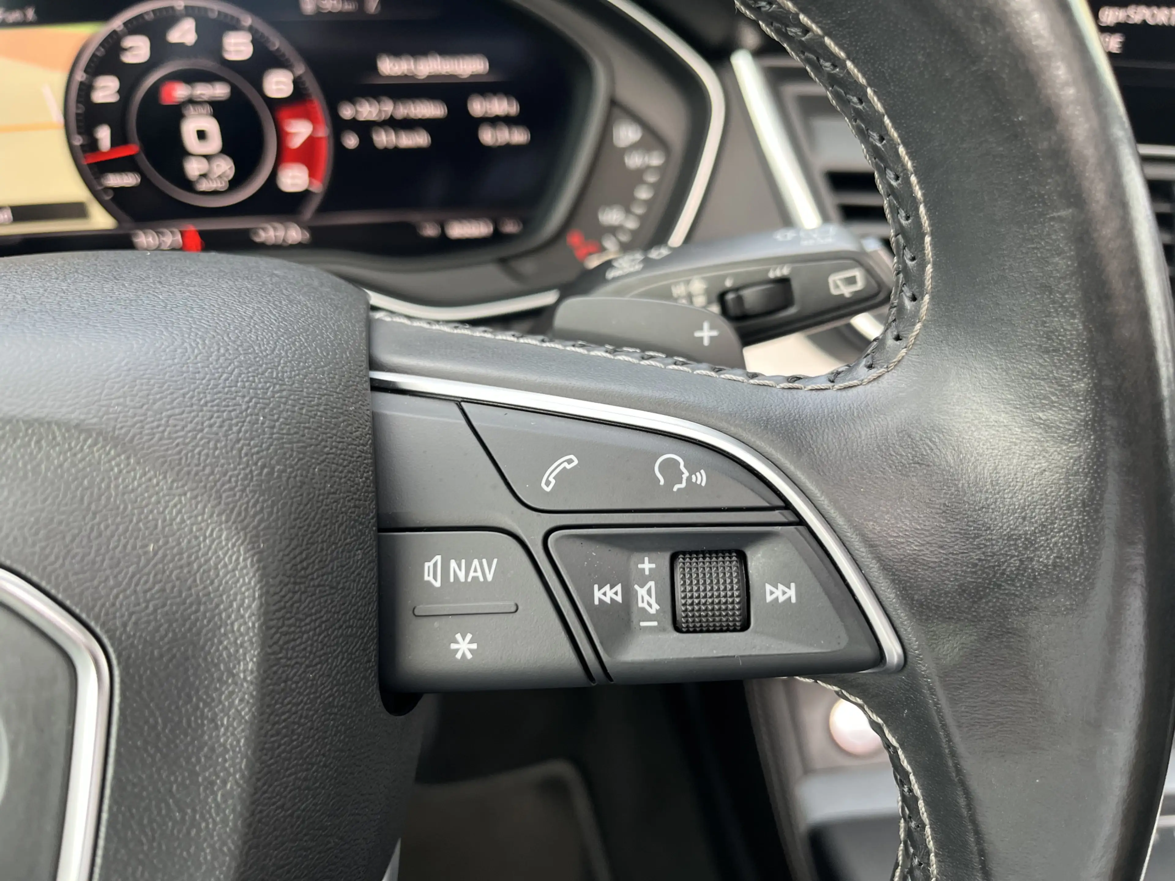 Audi SQ5 3.0 TFSI quattro Pro Line Plus / AUTOMAAT/ 354 PK/ — photo 15