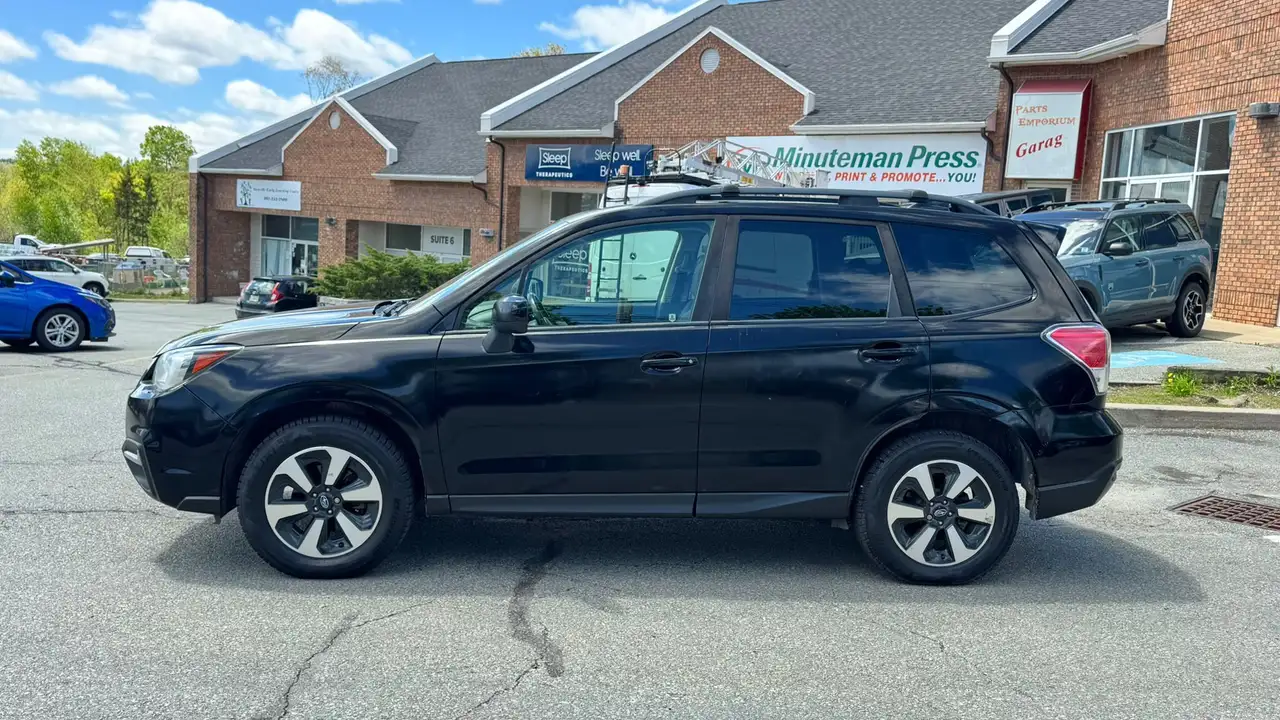 Subaru Forester снимка Subaru Forester