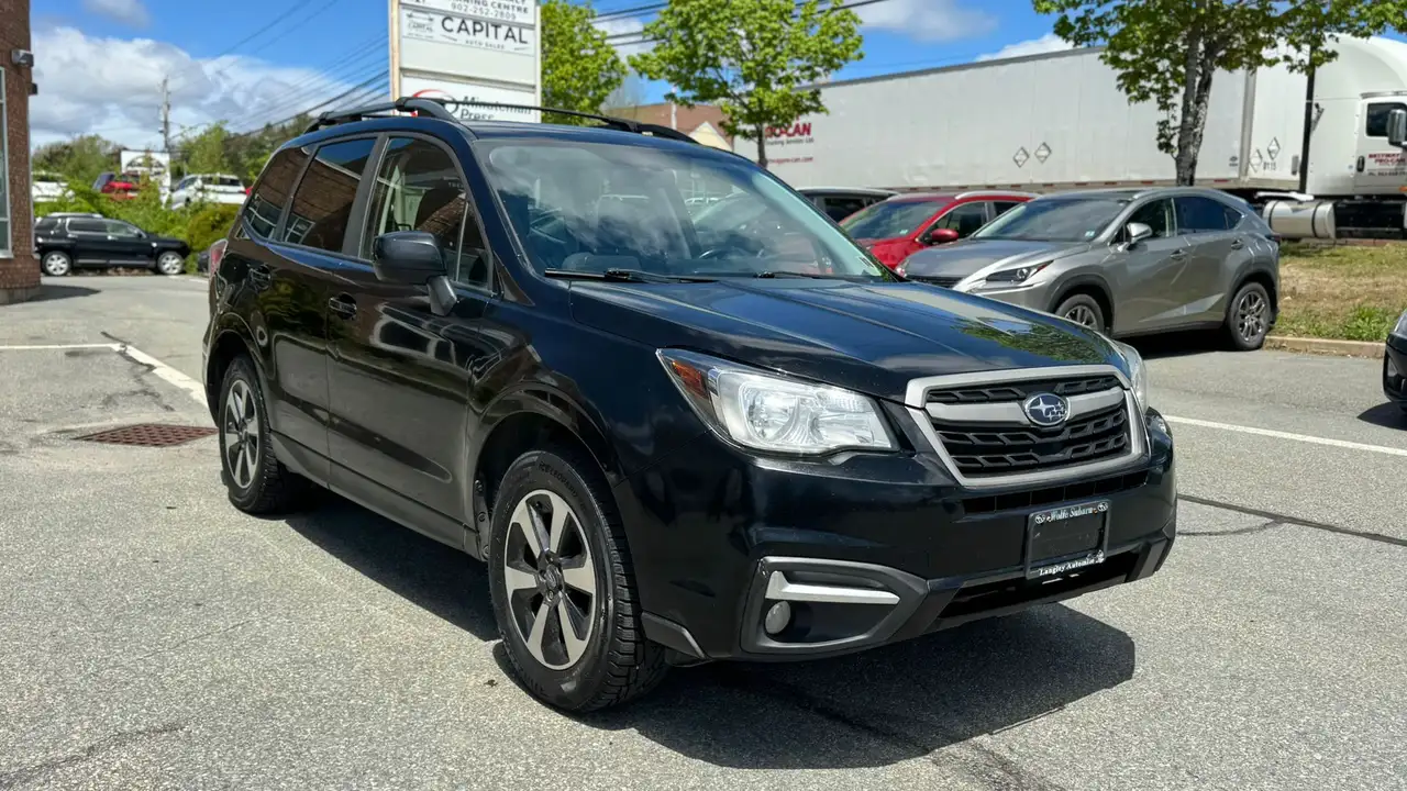 Subaru Forester снимка Subaru Forester