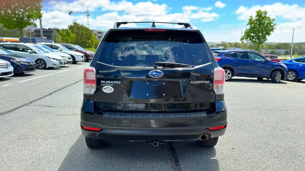 Subaru Forester снимка Subaru Forester