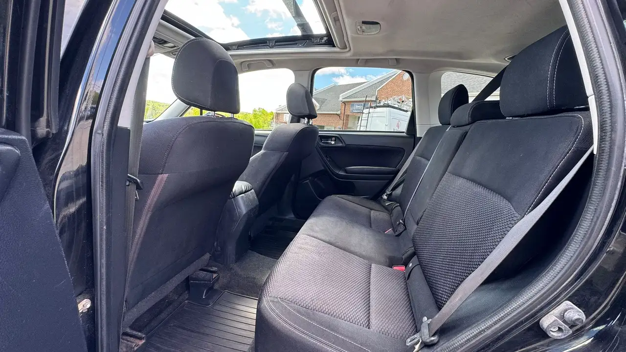 Subaru Forester снимка Subaru Forester