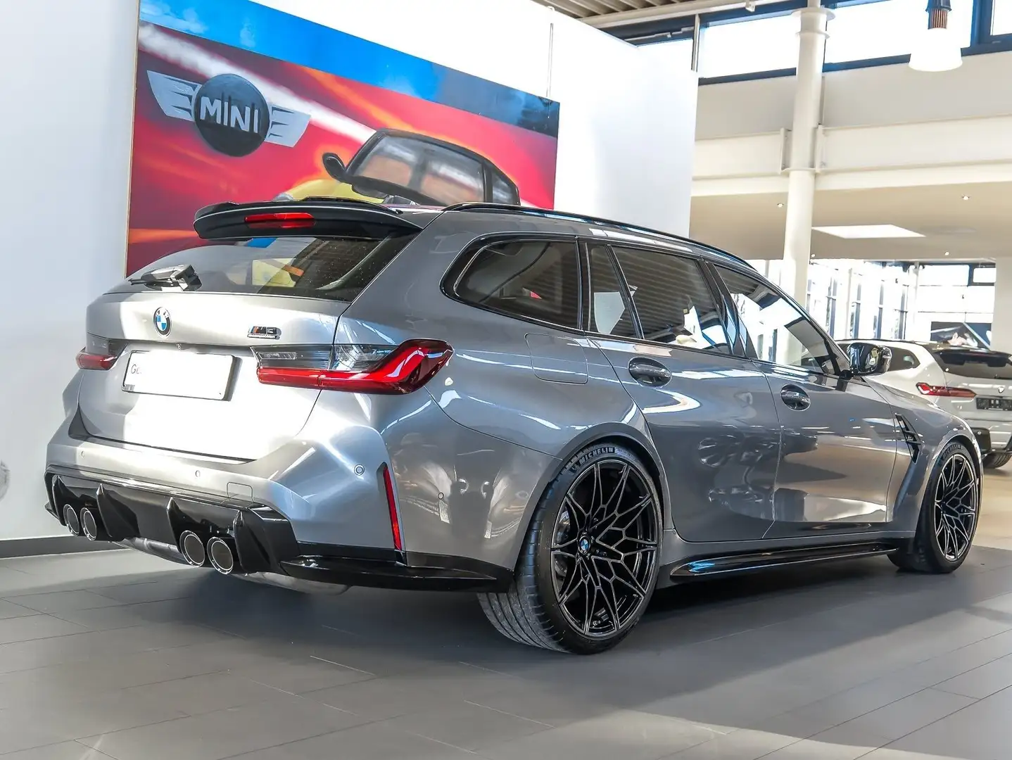 BMW M3 Touring Competition M-Drive-Prof.+KZG+Alarmanlage+ Grijs - 2