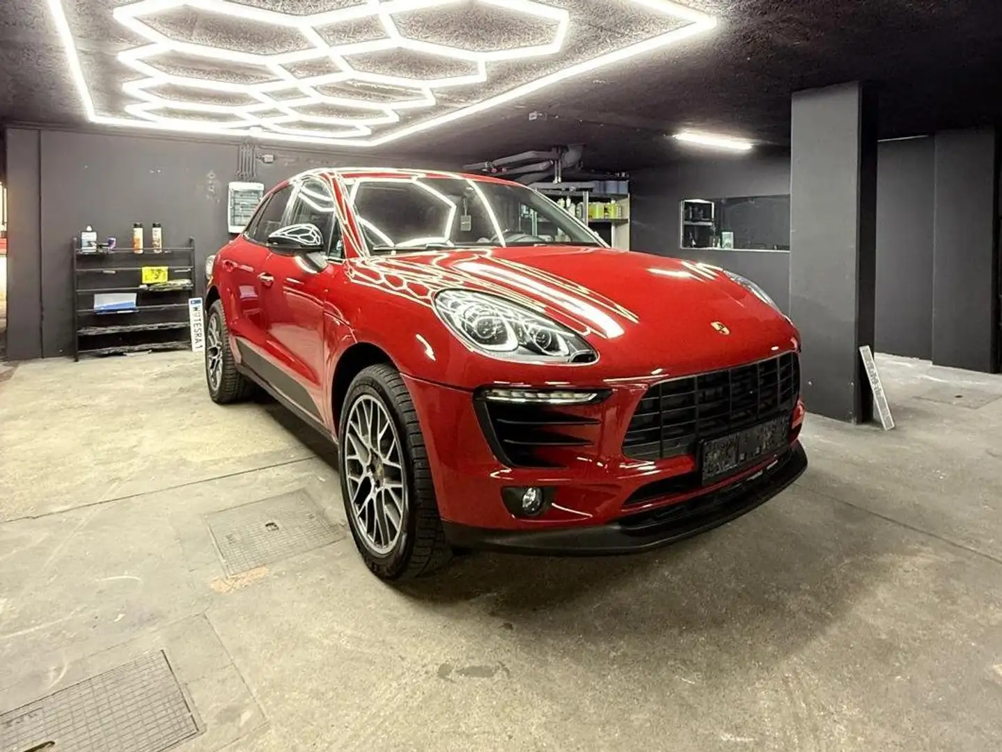 Porsche Macan S Rot - 2