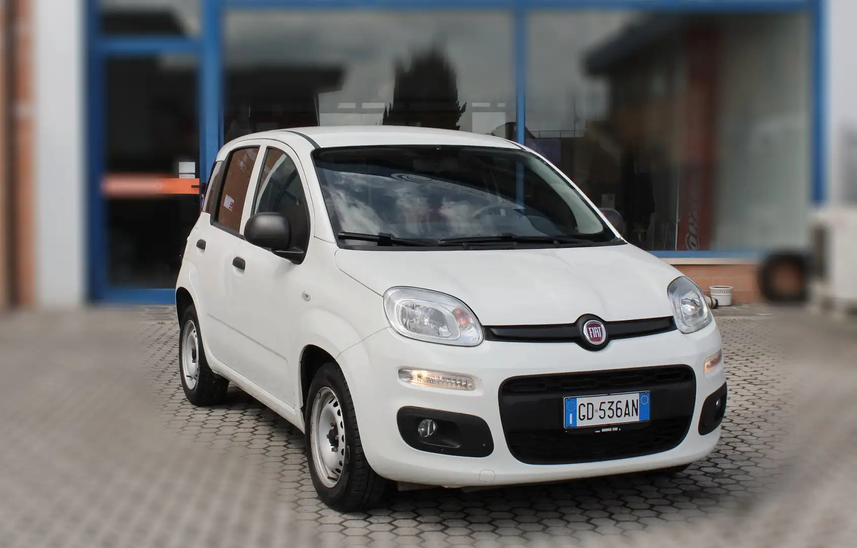 Fiat Panda VAN 1.0 Hybrid Pop-2 ANNI DI GARANZIA Bianco - 2