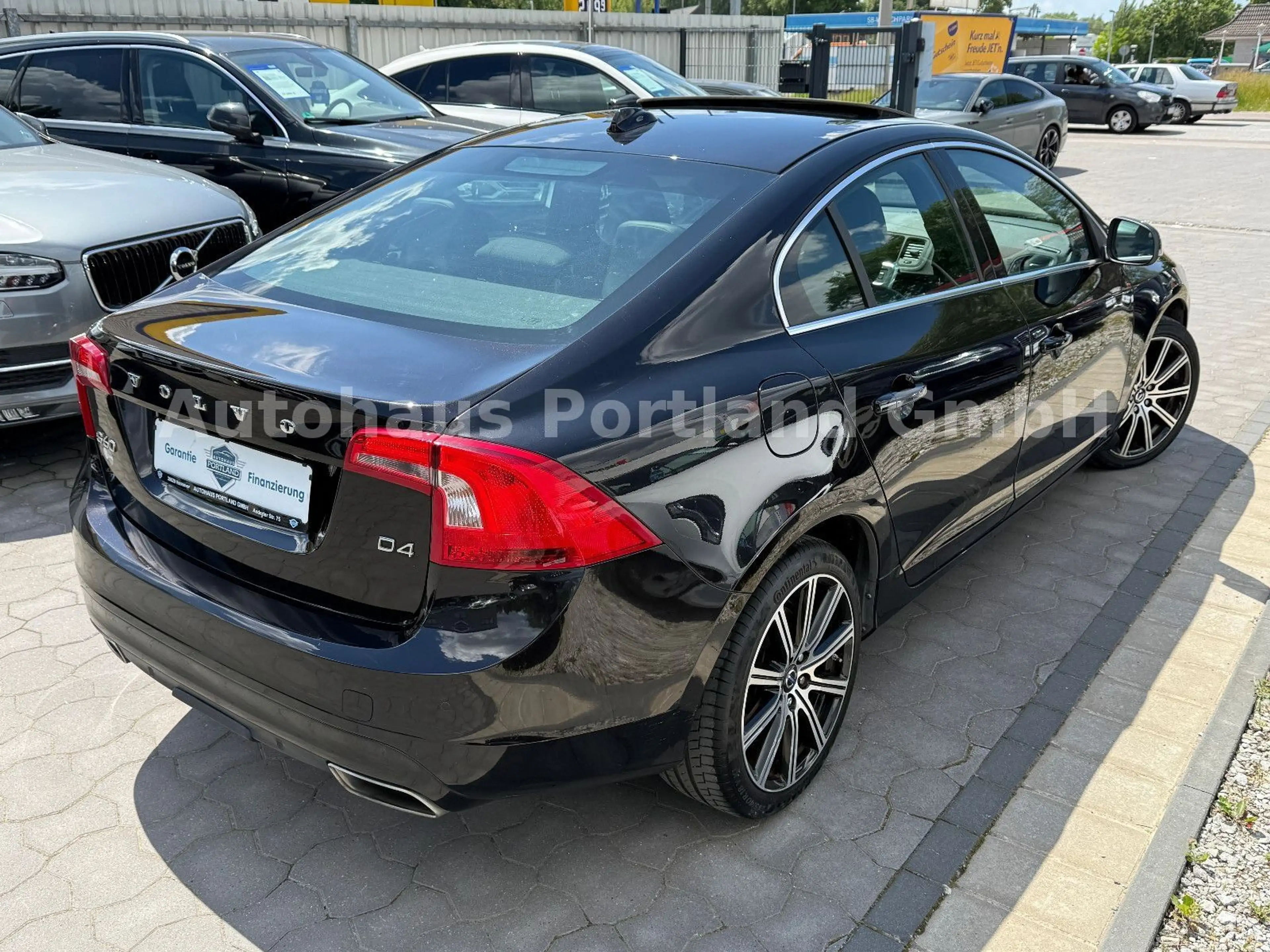Volvo S60 Summum 2.0 D4 EMBER BLACK/S-Heft/S-Dach/Kame — photo 8