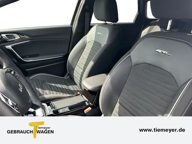 Kia Ceed view 10