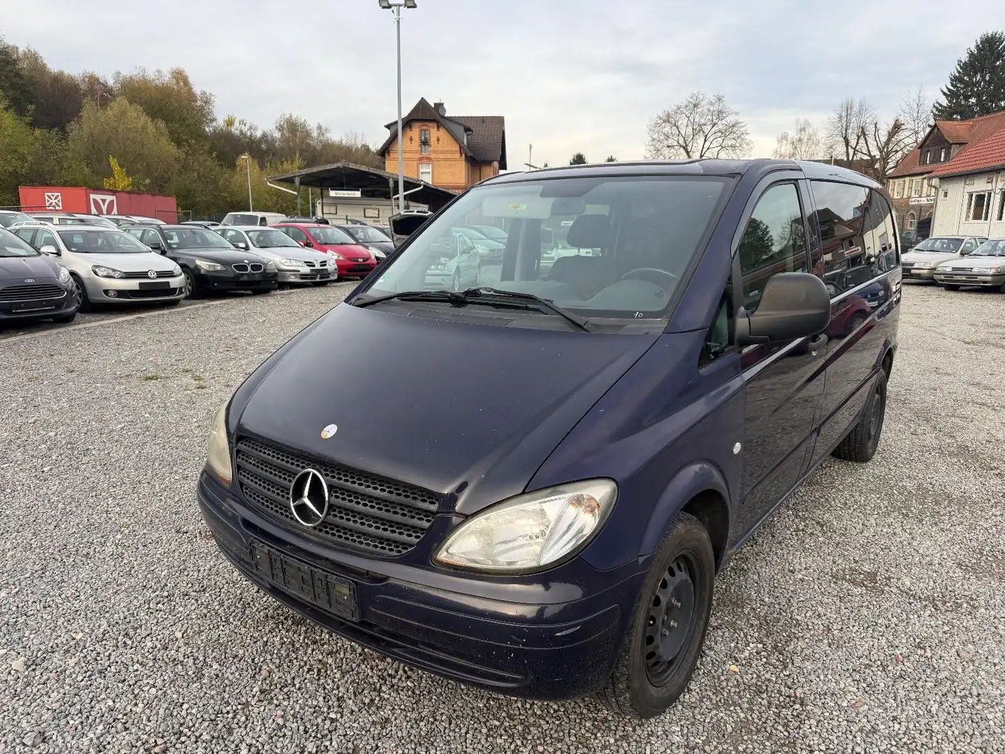 Mercedes-Benz Vito Kombi 115 CDI kompakt Violett - 1