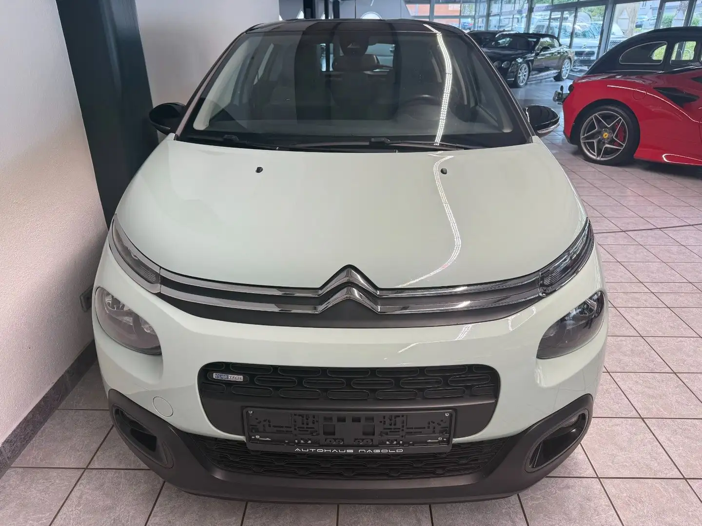 Citroen C3 Feel SHZ Temp PDC Klima Grün - 2