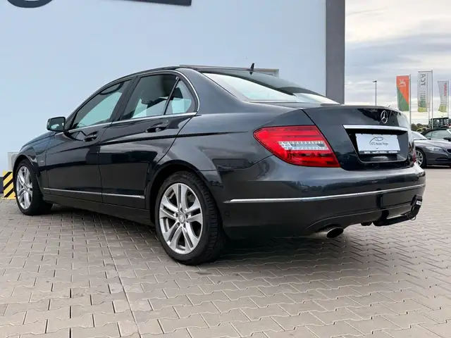 Mercedes-Benz C-Class view 5