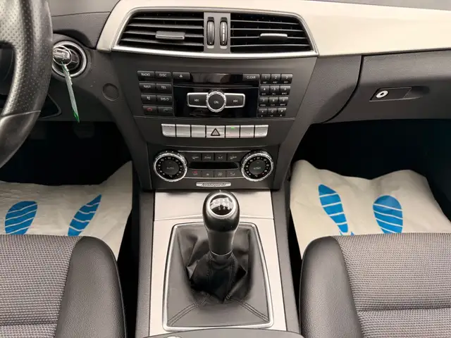 Mercedes-Benz C-Class view 14