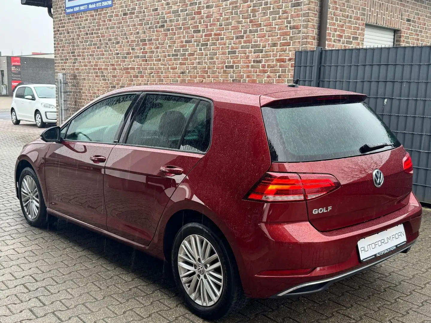 Volkswagen Golf VII Lim. IQ.DRIVE KAMERA|CARPLAY|ACC|PDC Rot - 2