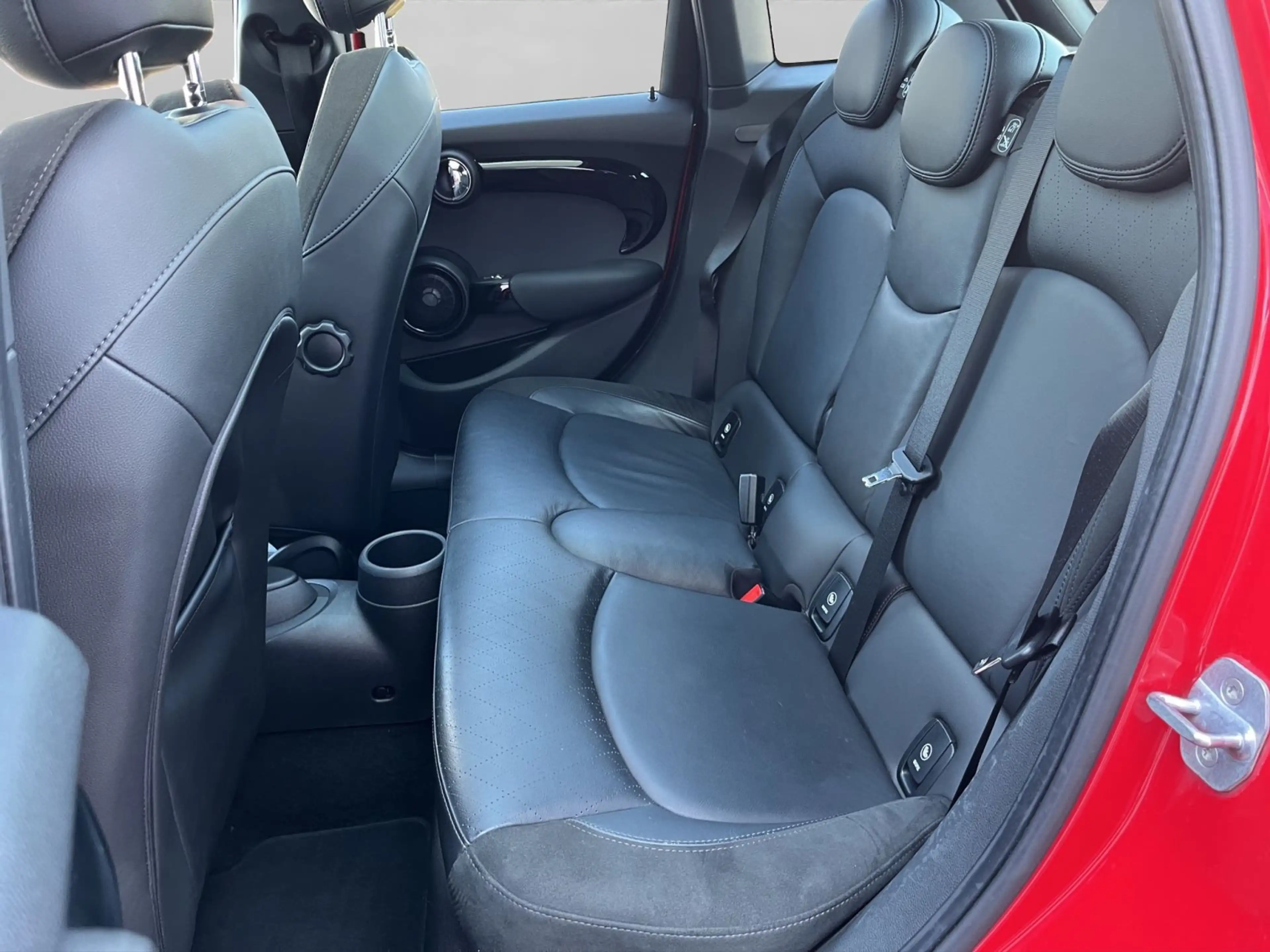 MINI Cooper S COOPER S JCW Pano+Leder+PDC+Navi+Kamera — photo 14