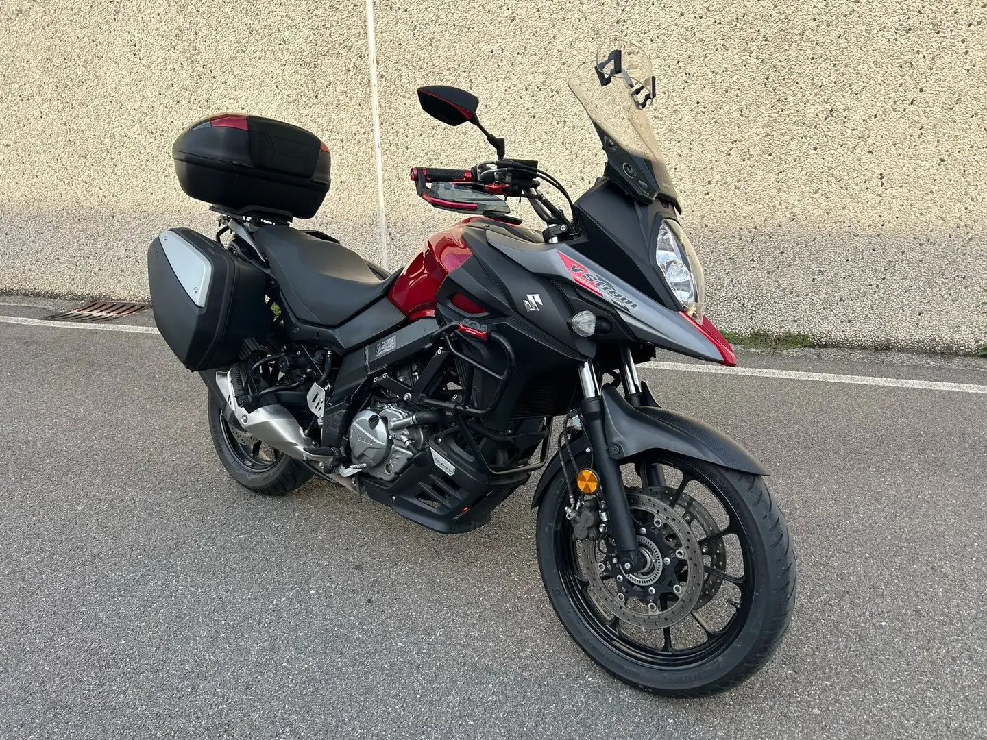Suzuki V-Strom 650 2019 - 1