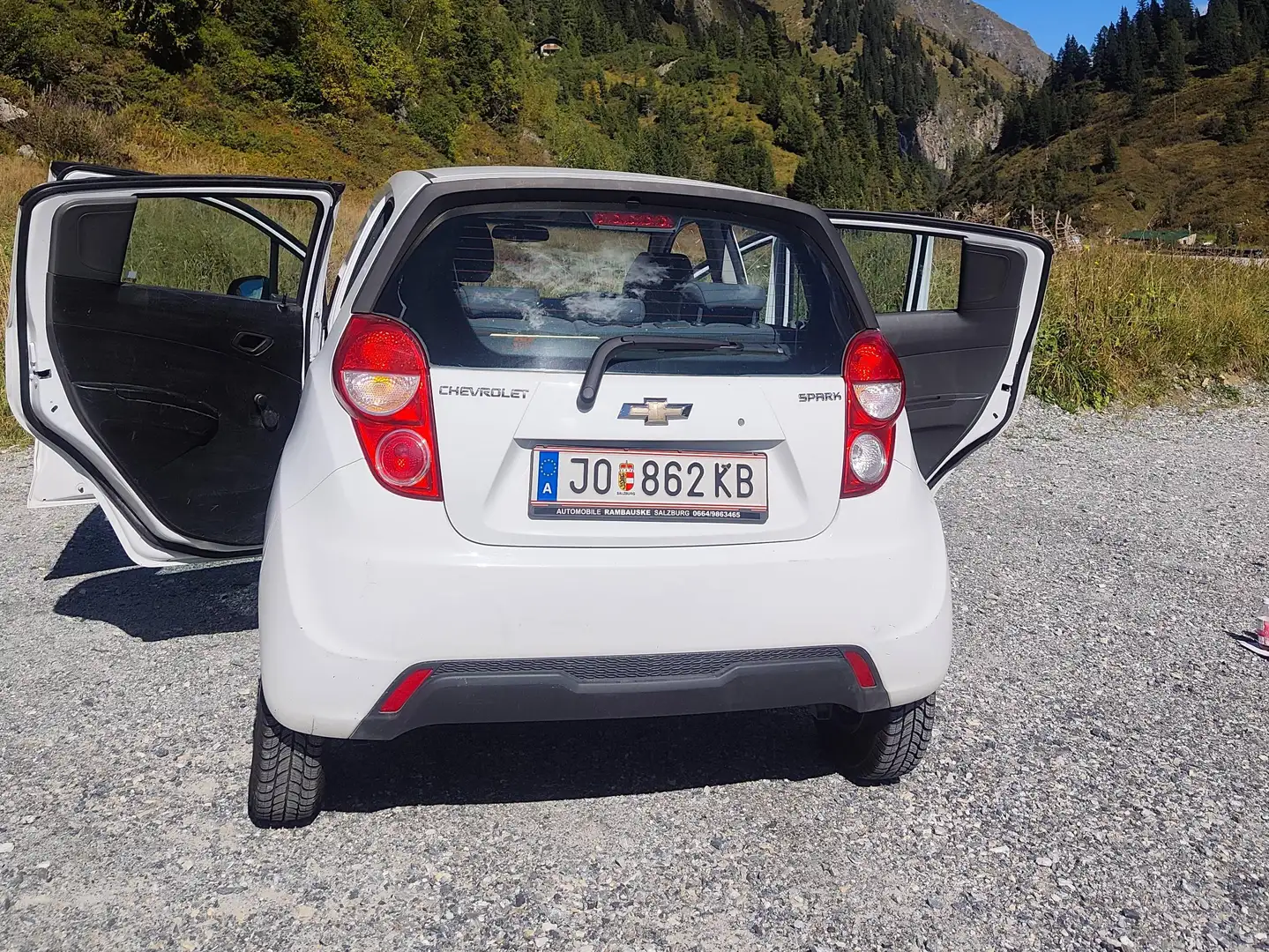 Chevrolet Spark Spark 1,0 LS LS Weiß - 2
