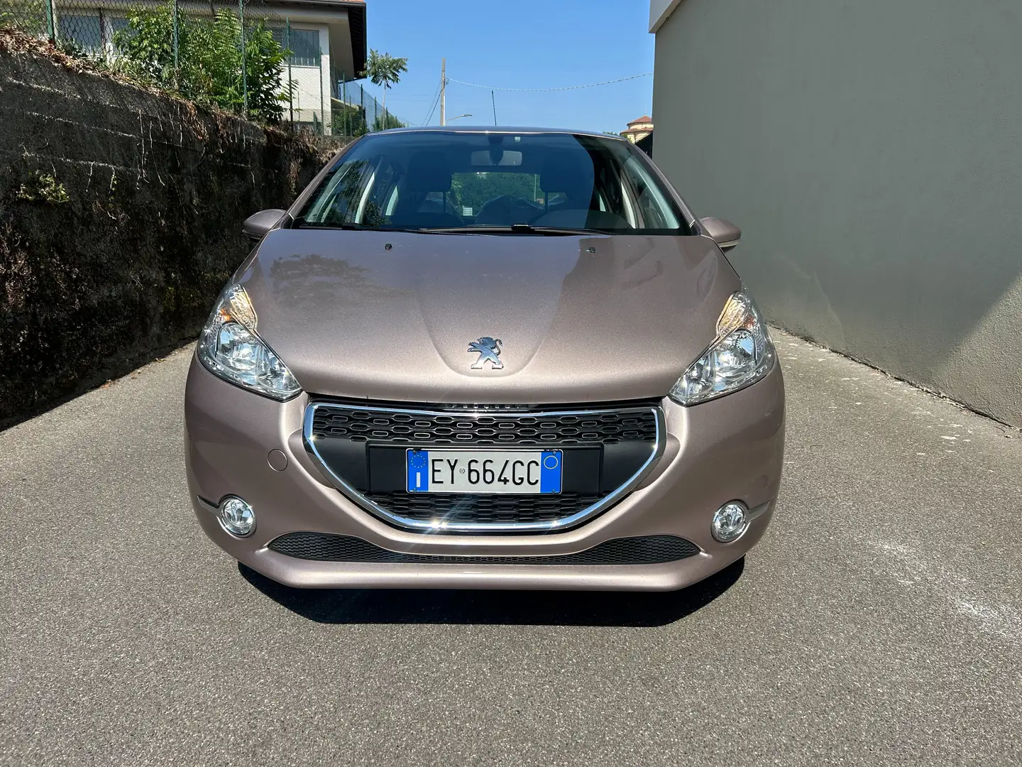 Peugeot 208 208 5p 1.2 puretech Access E6 Beige - 1