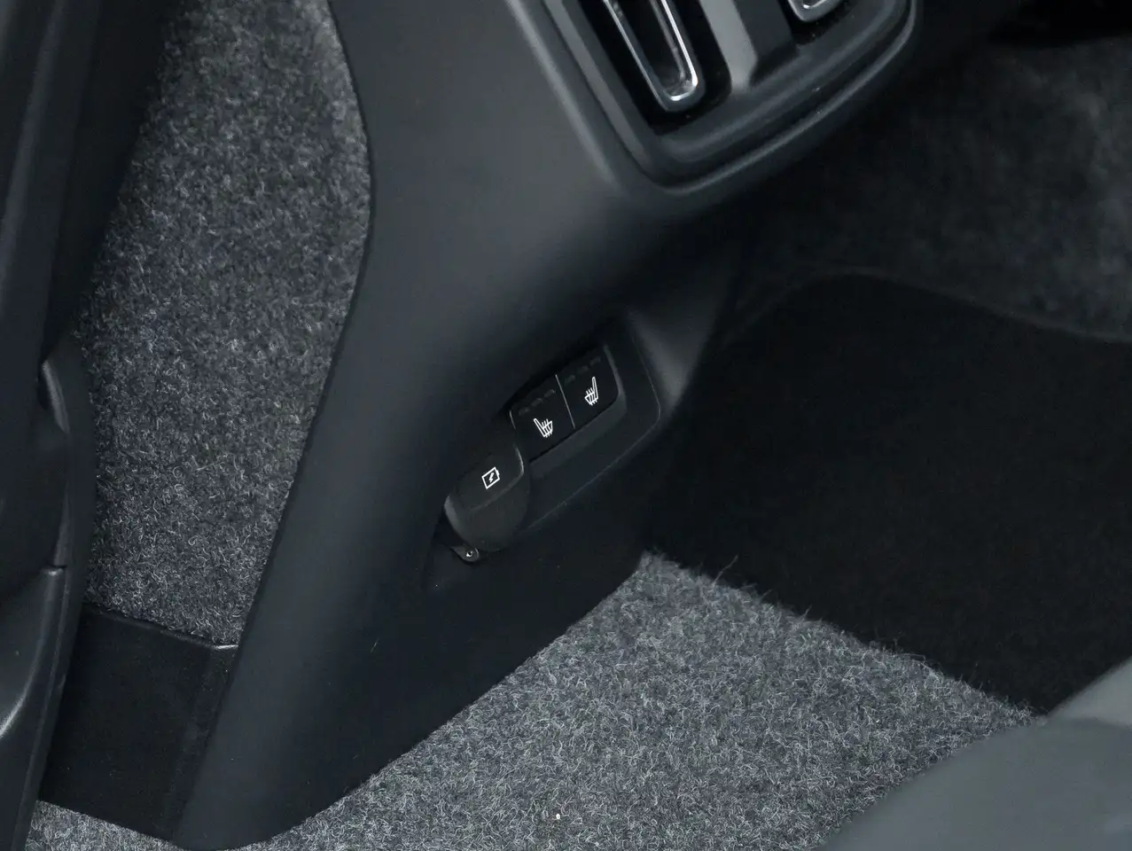 Volvo XC40 снимка Volvo XC40